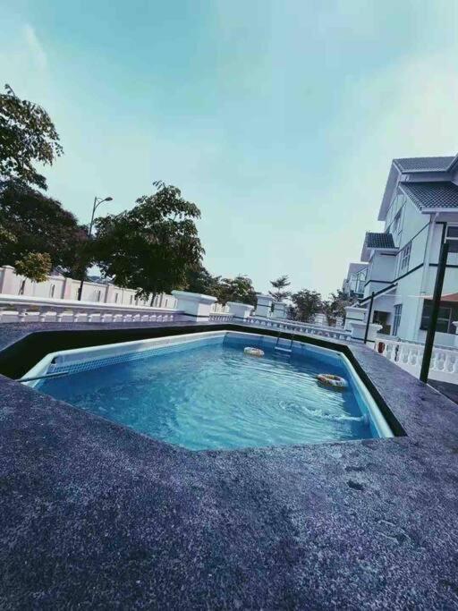 3 Storey Swimming Pool&Projector House Setia Alam Shah Alam Dış mekan fotoğraf